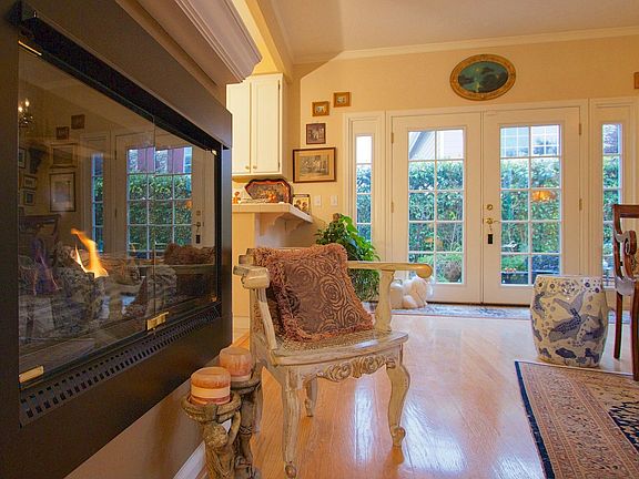 3rd image of 1113 Brighton View Cir