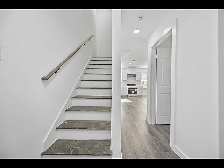 8222 Bigwood St #2 — Photo 7
