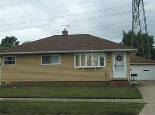 5914 Middlebrook Blvd, Brookpark, OH