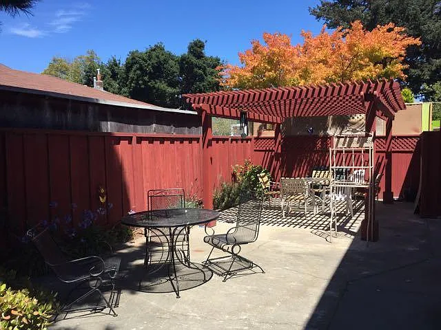 831 Central Ave #F — Photo 15