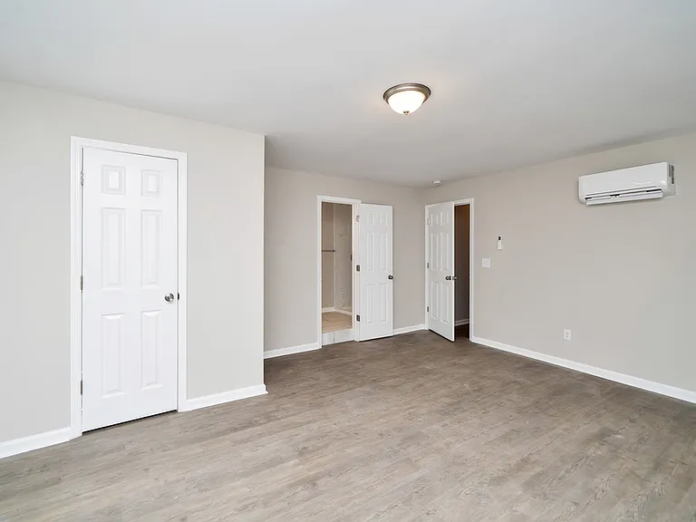 6016 New Castle Rd — Photo 13