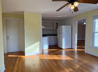 10 High St APT C, Deep River, CT 06417