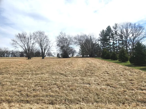 340 Winter Haven Dr, Varna, IL 61375