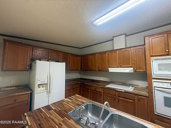 5th image of 112 Brayden Dr