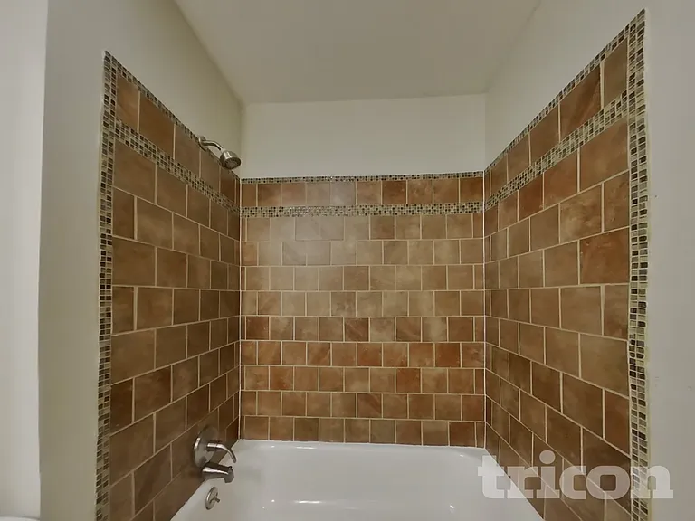 2863 Iroquois Dr — Photo 15