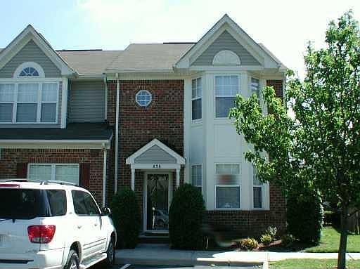 1st image of 838 W Lake Cir