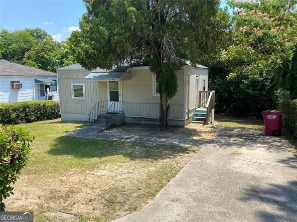 2320 Ballard Dr, Macon, GA 31206