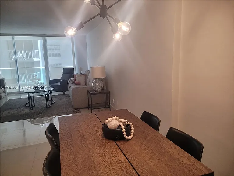 1200 West Ave #720 — Photo 5