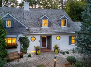 825 McBride Rd, Madison, WI 53704