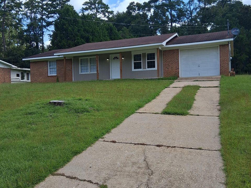 2nd image of 287 Northwood Dr