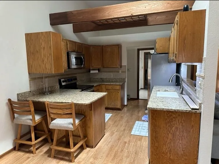 114 Ironweed Dr — Photo 2