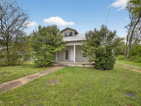 406 N Nashville Ave, Sylacauga, AL 35150