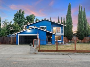 9545 Linda Rio Dr, Sacramento, CA 95827