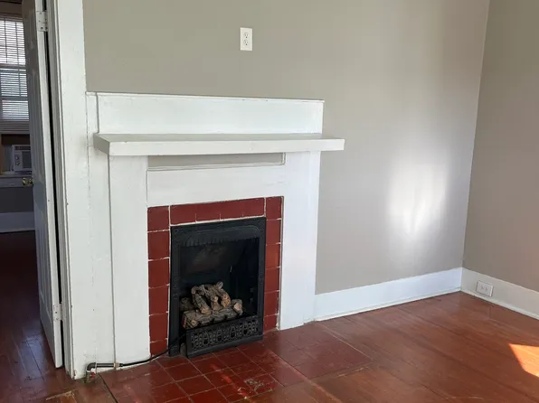 221 College St N, Covington, TN 38019