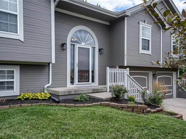 11804 N Lydia Ave, Kansas City, MO 64155