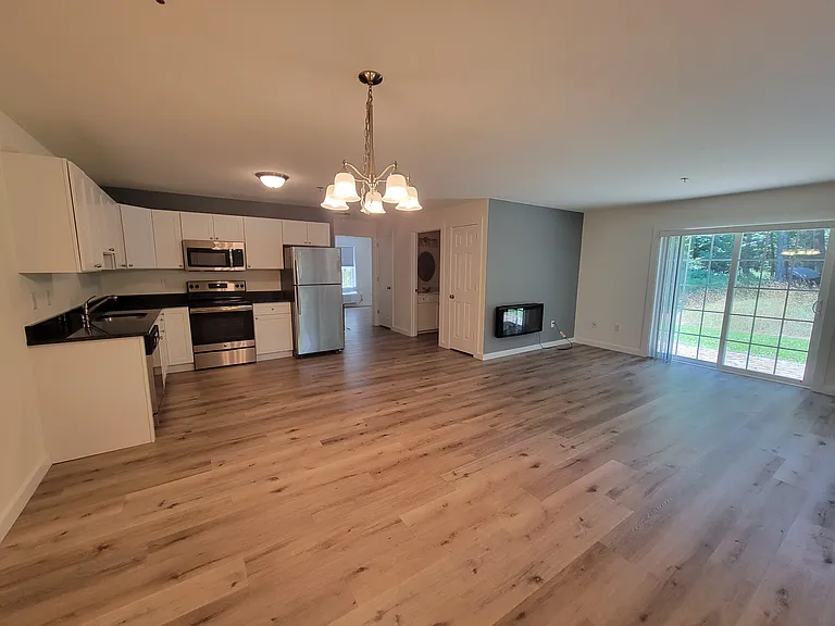 Swiftwater Apartments — Photo 19