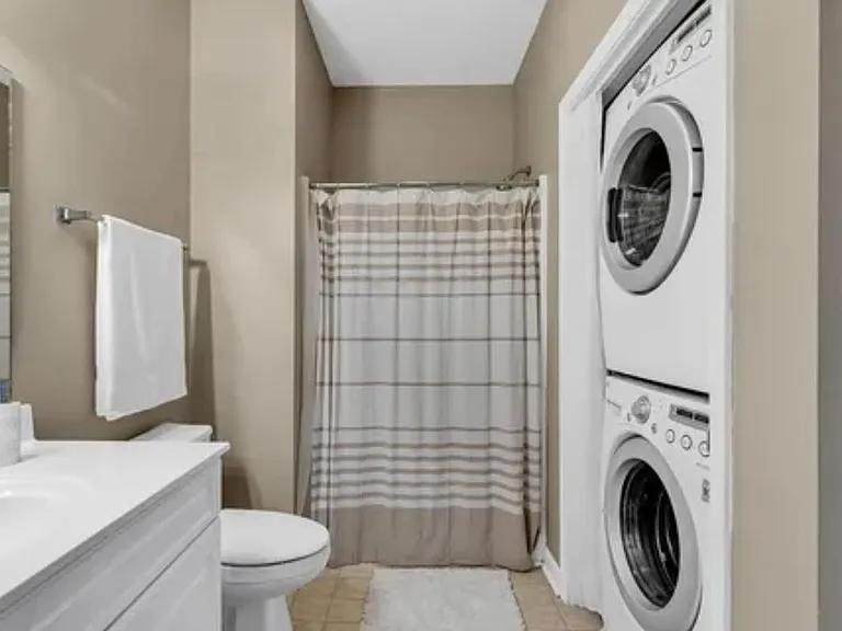 2030 Cross Gate Blvd #301 — Photo 32