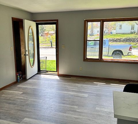 2nd image of 2731 Caughey Rd #2731