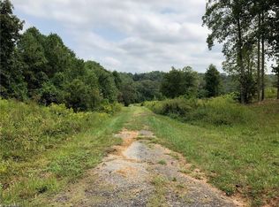 Chestnut St, Jonesville, NC 28642