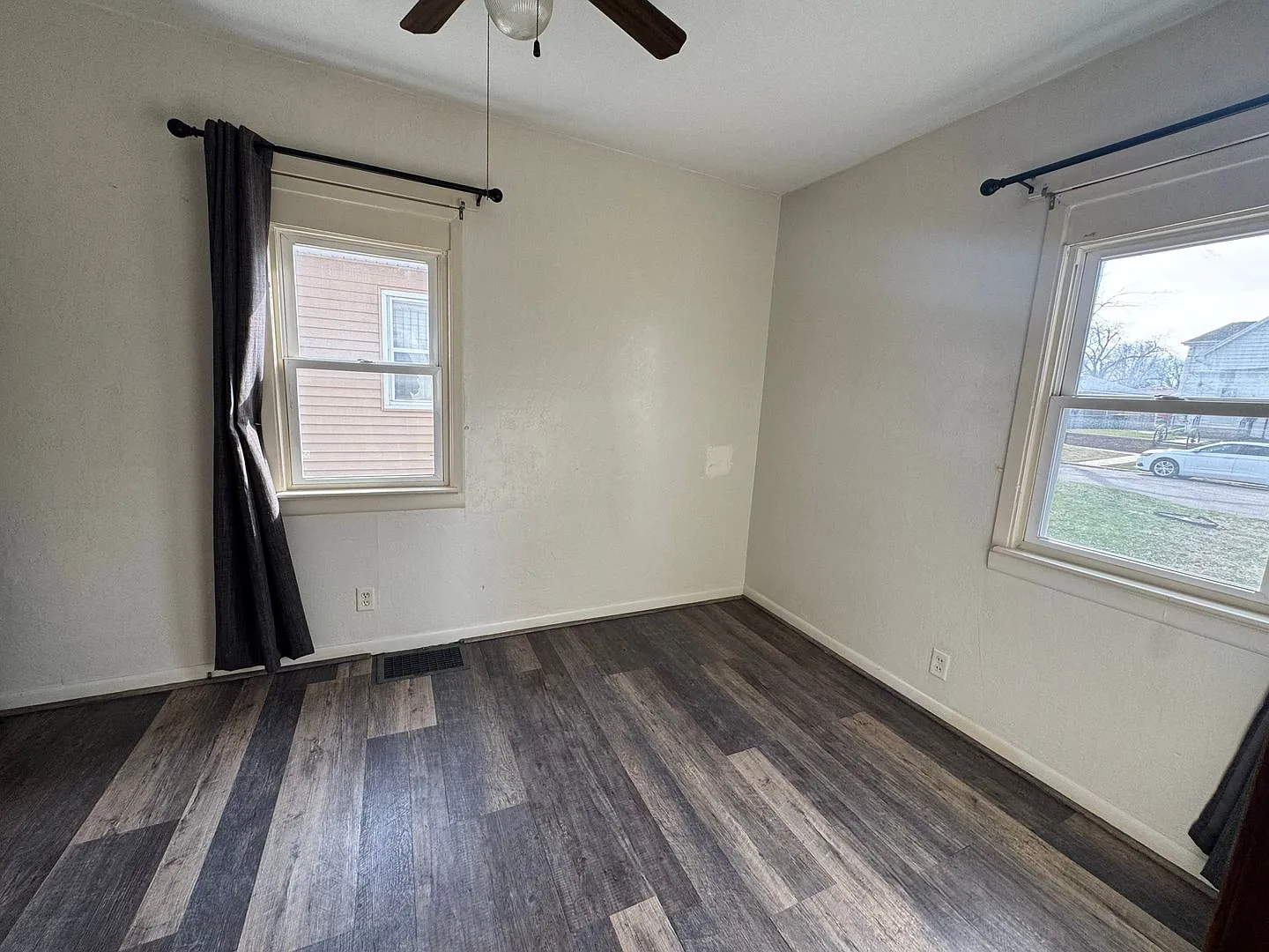 Charming & Affordable 1-Bedroom Home — Photo 3