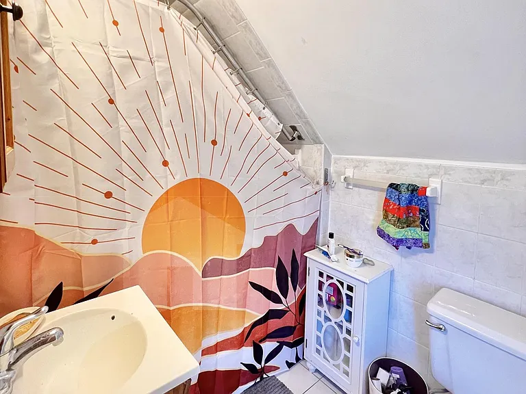 48 Beacon St #3 — Photo 12