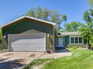 1717 N Donovan St, McHenry, IL 60050