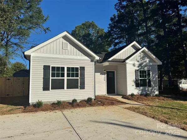 2109 Confederate St, Monroe, NC 28110