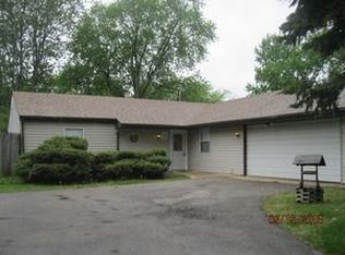 171 Seabury Rd, Bolingbrook, IL 60440