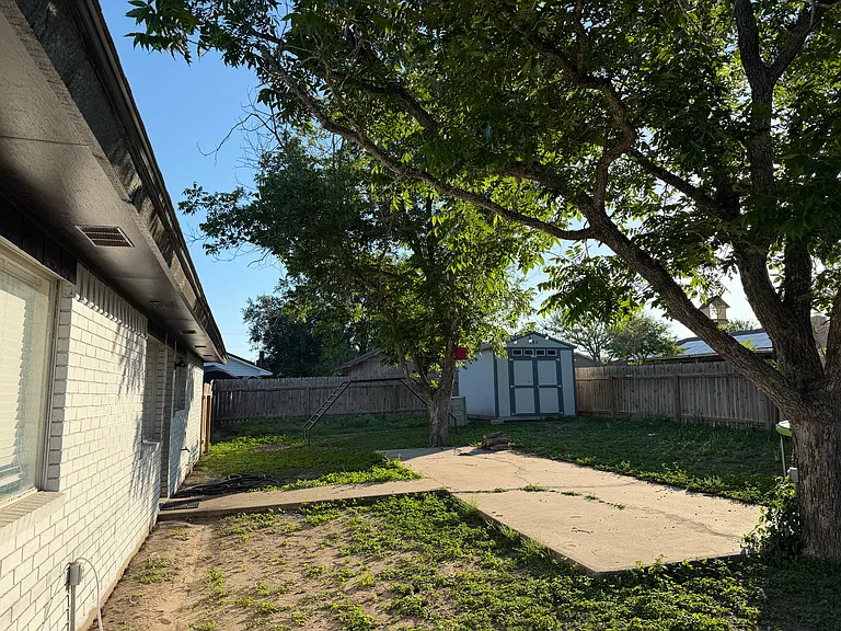 1312 Terry St — Photo 11