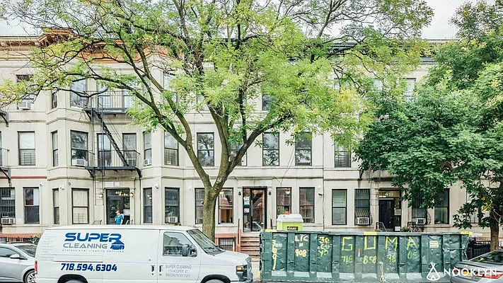 Rented by Nooklyn NYC LLC | media 18