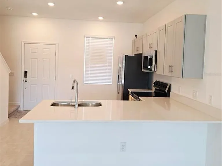 2081 Viewfinder St — Photo 20