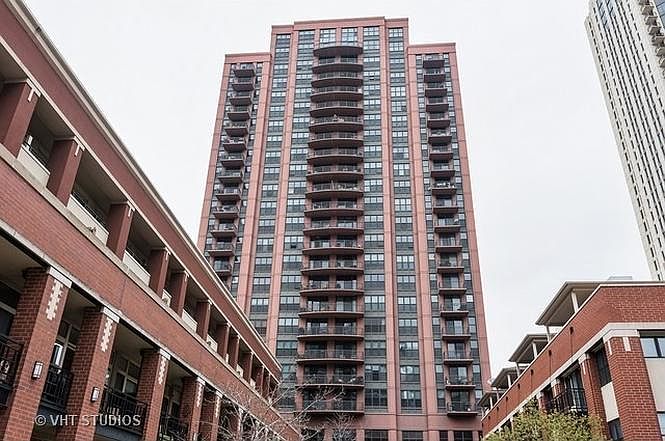1st image of 330 N Jefferson St APT 807