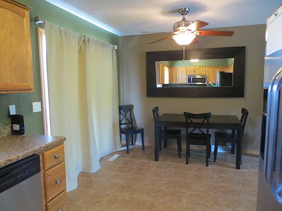 3rd image of 370 Arglen Dr
