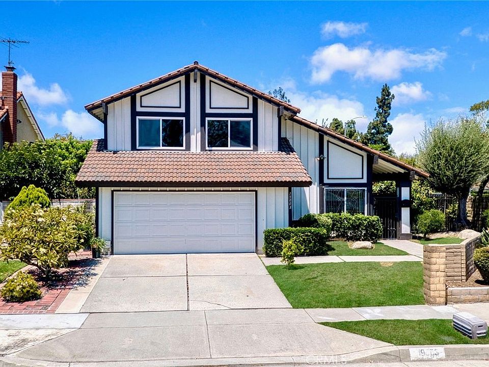 1st image of 19003 Vickie Ave