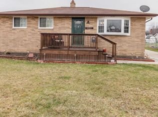 12213 Denver Dr, Parma, OH 44130
