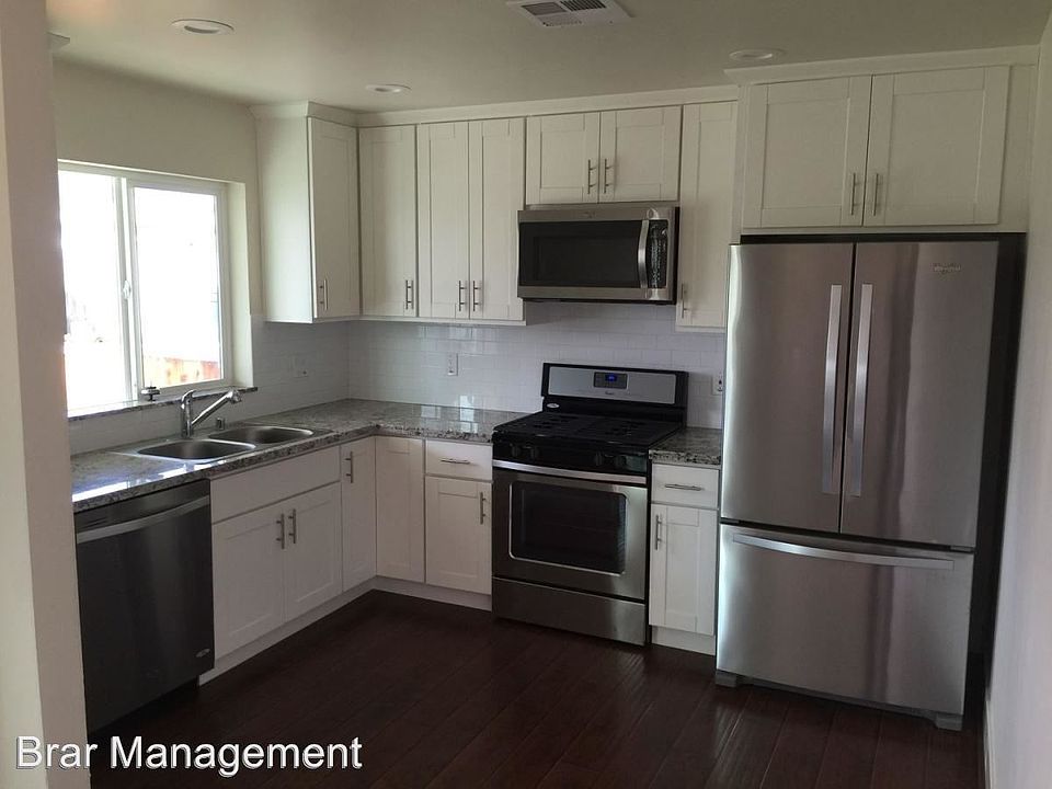 1st image of 1015 Circuit Dr APT C