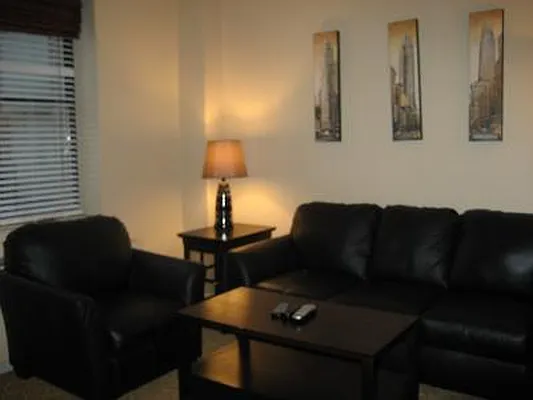 Rented by Aclawrence | media 4