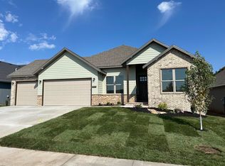 3037 W Edward St, Springfield, MO 65810