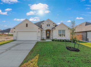3593 Chantilly Path, Bryan, TX 77808