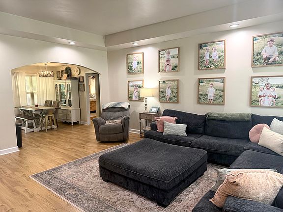 5th image of 696 Sehon Cir