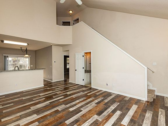 2nd image of 301 Mannington Dr