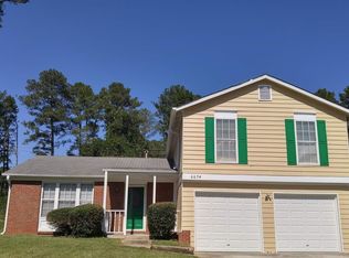 6674 Wildwood Ct, Lithonia, GA 30058