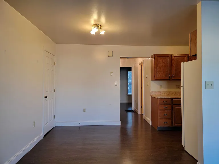 1513 Lincoln Heights Ave — Photo 6