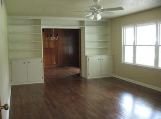 103 Davidson Dr, Terrell, TX 75160