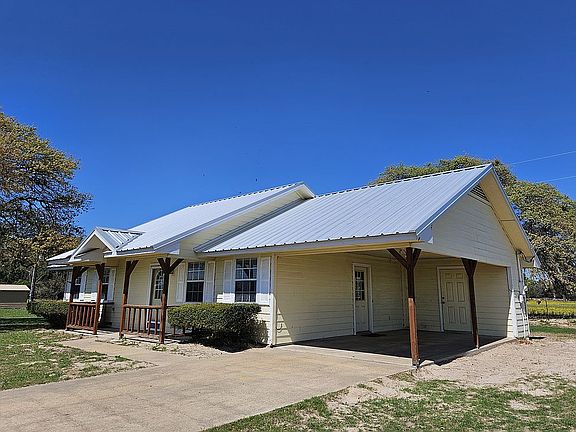 2nd image of 2850 County Road 2330