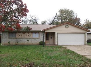 2005 Moline Dr, Haltom City, TX 76117