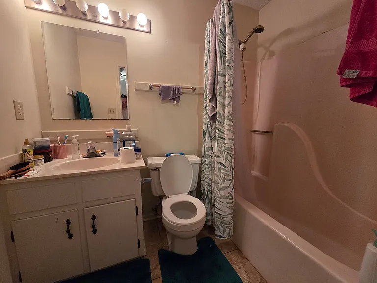 109 Howell Way #4 — Photo 8