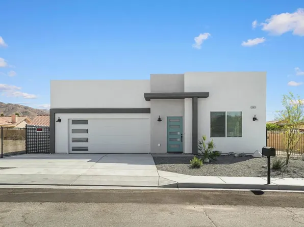 13072 La Mesa Dr, Desert Hot Springs, CA 92240