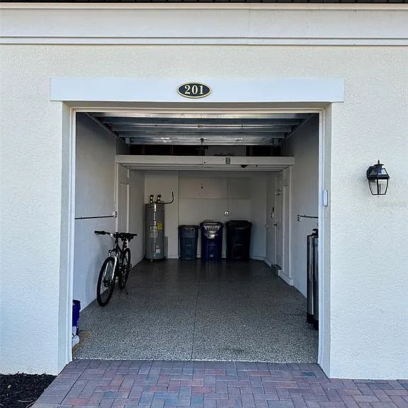 10027 Crooked Creek Dr #201 — Photo 23