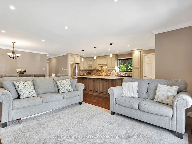 2092 Marine Dr — Photo 5